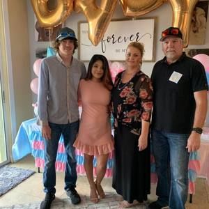 Meet your Posher, Jennifer